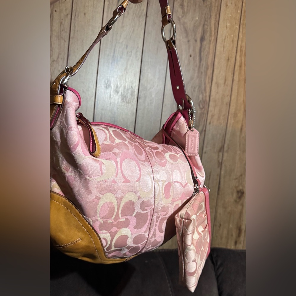 Coach | Bags | Vintage Coach Hobo Pinktan Shoulder Bag With